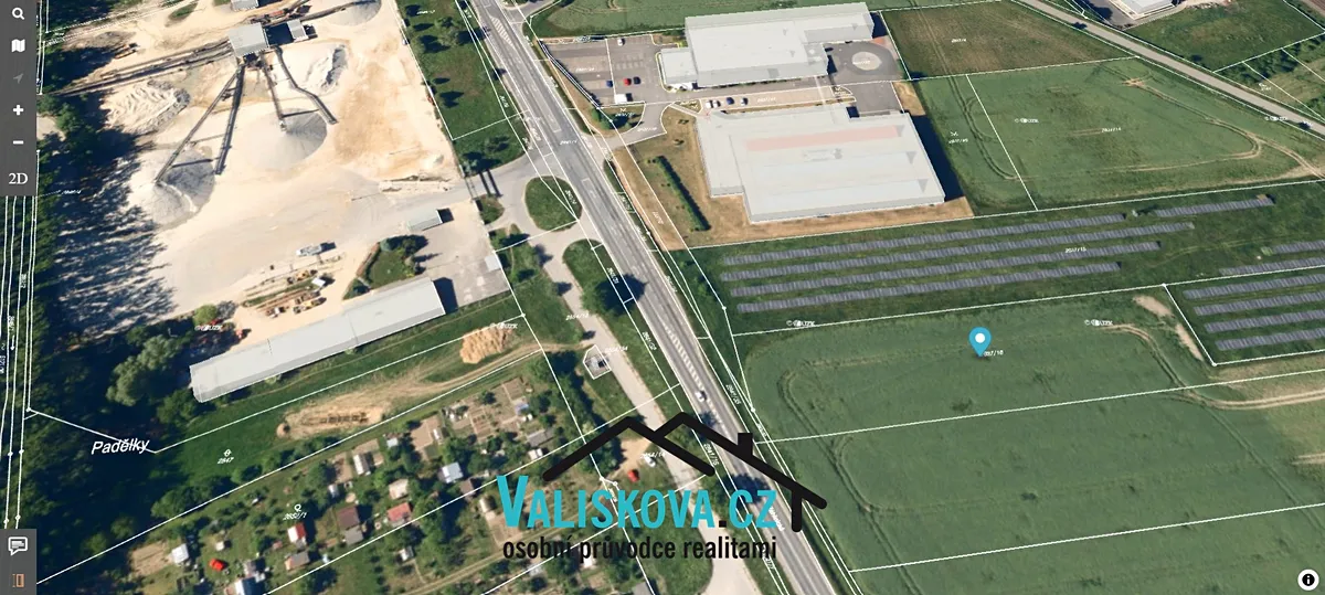 Prodej komerčního pozemku 7249 m²